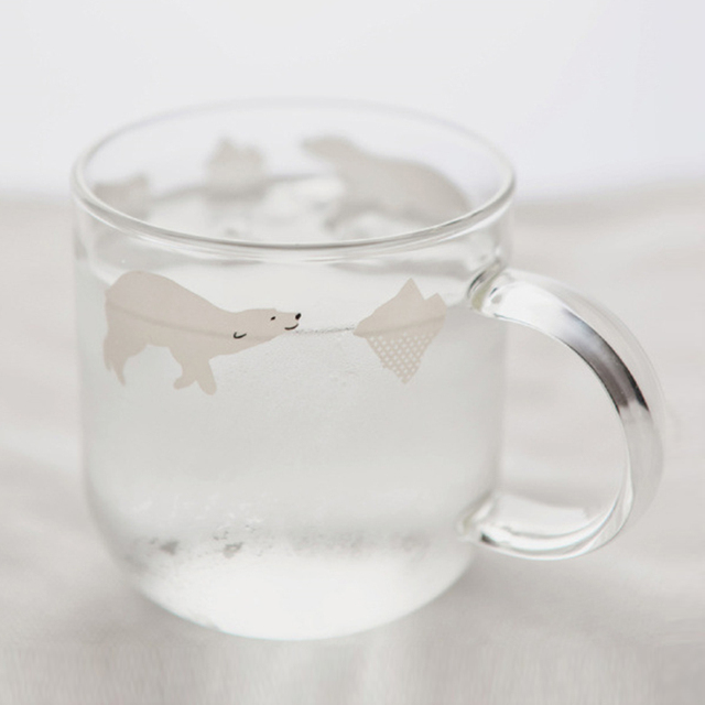 Kubek szklany z uchwytem z motywem słodkiego niedźwiedzia polarnego i pingwina do kawy i herbaty - Wianko - 7