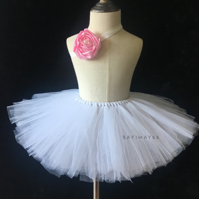 Śliczne białe tutu dla dzieci - ręcznie wykonane tiulowe spódnice z zestawem opasek w różową różą, idealne na przyjęcie czy kostium baletowy - Wianko - 2