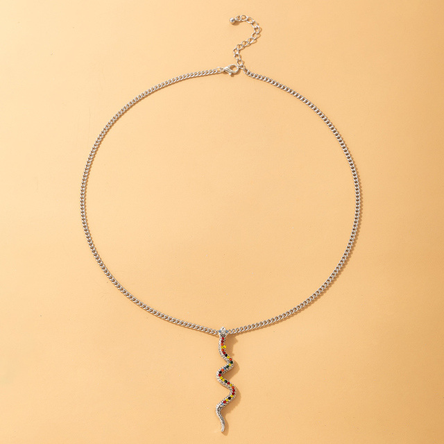 Lukusowy naszyjnik wężowy z kolorowymi rhinestonami dla kobiet, srebrny kołnierz łańcuszkowy - Wianko - 2