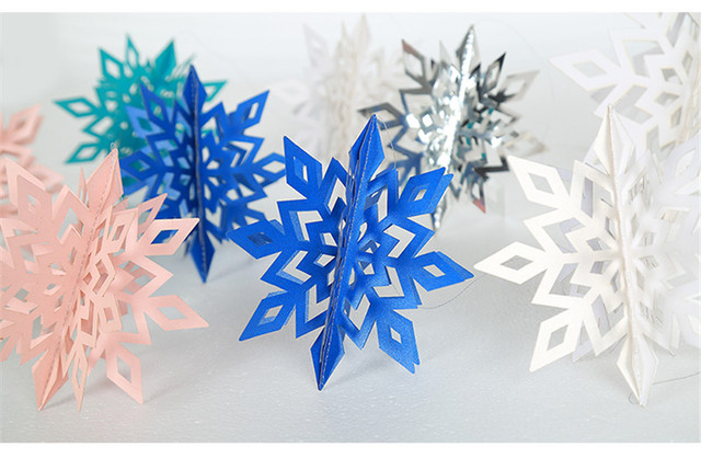 Mrożone zaopatrzenie firm - 3D sztuczne płatki śniegu, girlandy papierowe, ozdoby świąteczne i zimowe dekoracje do domu - Wianko - 6