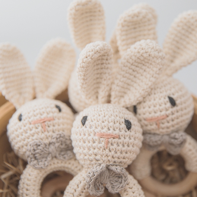 Drewniana grzechotka gryzak Cartoon Bunny Crochet dla dzieci - Wianko - 12