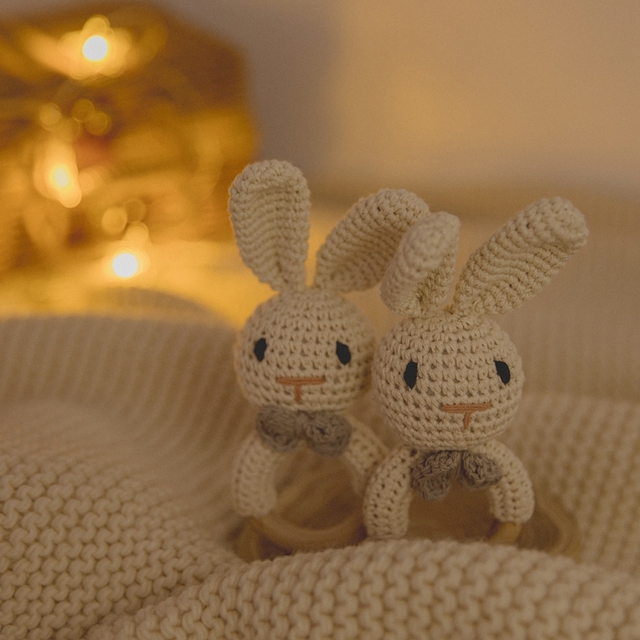 Drewniana grzechotka gryzak Cartoon Bunny Crochet dla dzieci - Wianko - 5