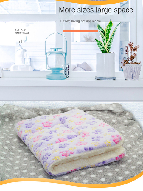 Mata flanelowa Pet Soft Fleece Pad dla zwierząt domowych - zagęszczony kocyk na łóżko, poduszka na sofę, dywan przenośny - zmywalna i ciepła - Wianko - 3