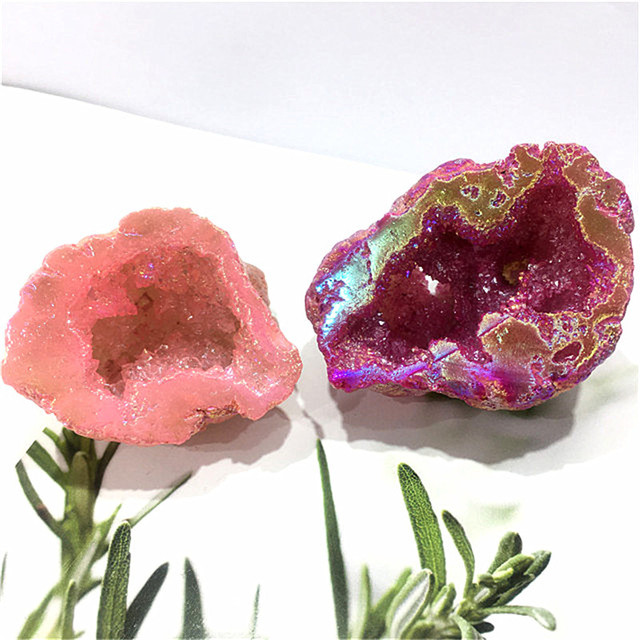 Naturalny agat Geode kryształ kwarcowy - różowy kamień leczniczy do dekoracji wnętrz - Wianko - 2