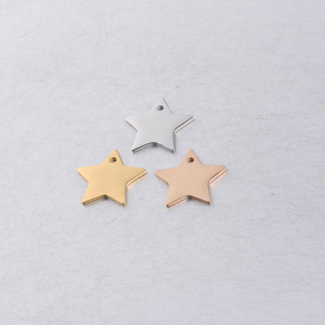 Polerowane lustrzane Star Charms: 20 sztuk pięcioramiennych gwiazd DIY ze stali nierdzewnej do biżuterii - Wianko - 2