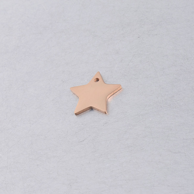 Polerowane lustrzane Star Charms: 20 sztuk pięcioramiennych gwiazd DIY ze stali nierdzewnej do biżuterii - Wianko - 5