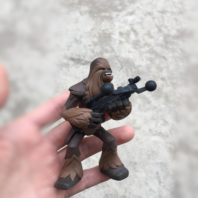 Figurka Chewbacca - model zabawki, dekoracyjna ozdoba, idealna do kolekcji dla dzieci - Wianko - 1