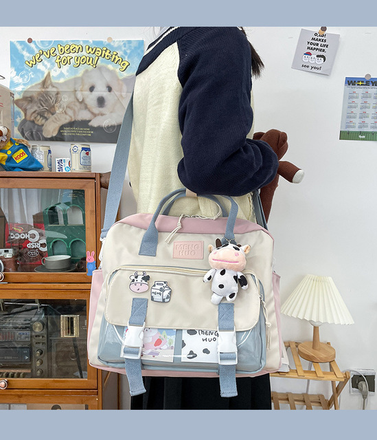 Koreański plecak wielofunkcyjny dla nastolatek, przenośna torba podróżna dla dziewczynki - krowa, mała słodka szkolna torba z różową odznaką kobiecego stylu - Wianko - 10