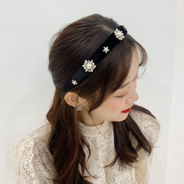 Opaska włosowa z aksamitną kokardką i ćwiekami w stylu vintage dla kobiet - jesień/zima - Wianko - 2