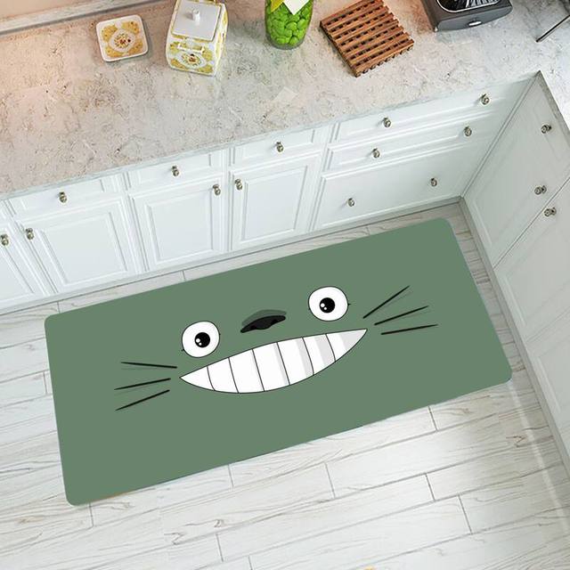 Mata kuchenna i dywan Totoro do sypialni, salonu, przedpokoju i łazienki - antypoślizgowe dekoracje wejściowe - Wianko - 6