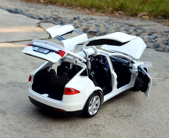 New1:32 Tesla MODEL X MODEL3 - Aluminiowy Model samochodu Diecast dla dzieci (PREZENT) - Wianko - 9