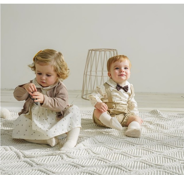 Kombinezon dla niemowląt: pasujący zestaw dla brata i siostry, hiszpański styl, Romper z bawełnianej sukienki, z płaszczem dla maluchów - Wianko - 1