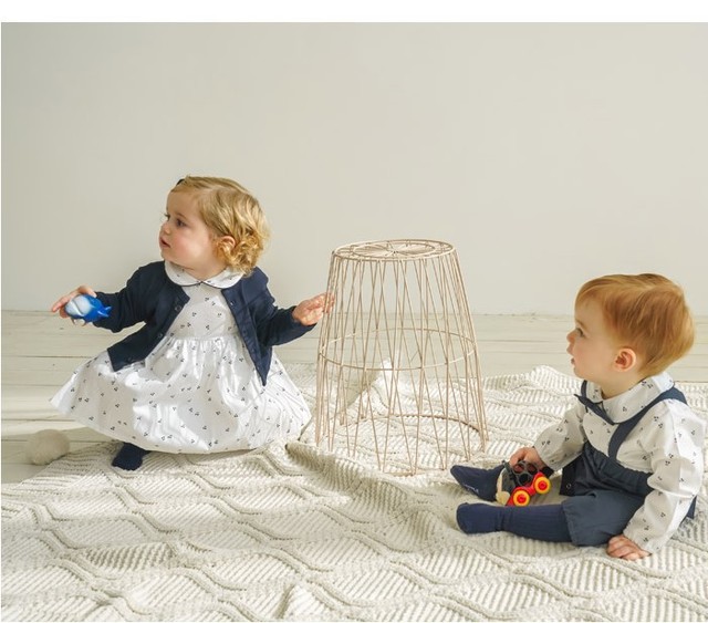 Kombinezon dla niemowląt: pasujący zestaw dla brata i siostry, hiszpański styl, Romper z bawełnianej sukienki, z płaszczem dla maluchów - Wianko - 9