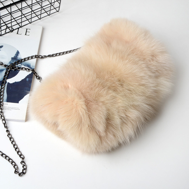 Luksusowa torebka podróżna z autentycznym futrem lisa, idealna na zimowe dni - Wianko - 23