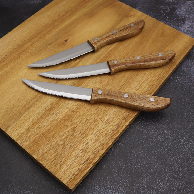 Komplet 2-10 noży do steków z drewnianą rękojeścią, ostrzem ząbkowanym i długością ostrza 10 cali - Wianko - 19