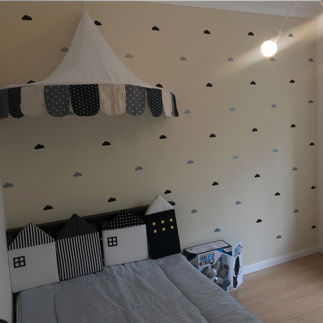 Naklejka ścienne do pokoju dziecięcego: Chmura dla chłopca- dekoracja sypialni z małymi chmurkami - Wianko - 5