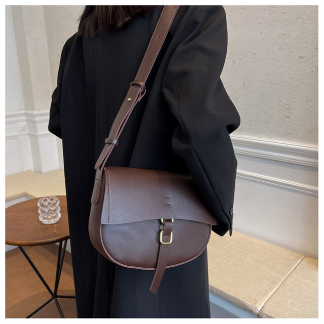 Luksusowa skórzana torebka na ramię - projektantka damskiej mody z klapką i małą torbą ze skórzanym paskiem - Wianko - 14