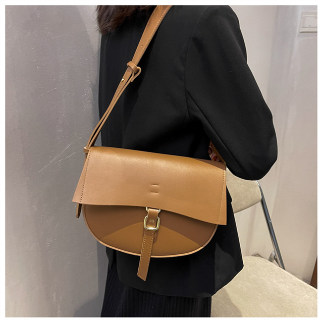Luksusowa skórzana torebka na ramię - projektantka damskiej mody z klapką i małą torbą ze skórzanym paskiem - Wianko - 30
