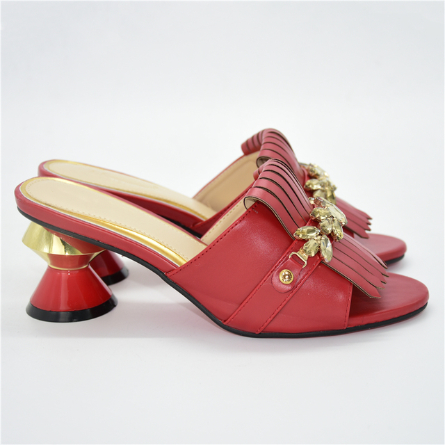 Eleganckie letnie buty damskie na słupku ozdobione dżetami wysokiej jakości - Wianko - 13
