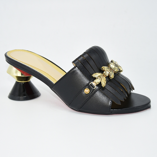 Eleganckie letnie buty damskie na słupku ozdobione dżetami wysokiej jakości - Wianko - 8