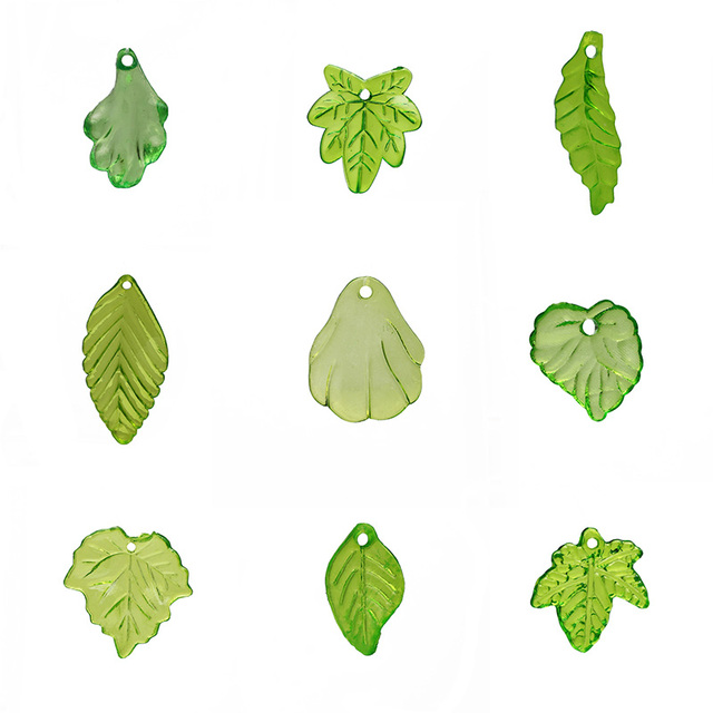 30 sztuk różne zawieszki zielone liście plastikowe do biżuterii: naszyjnik, bransoletka, kolczyki - Wianko - 2