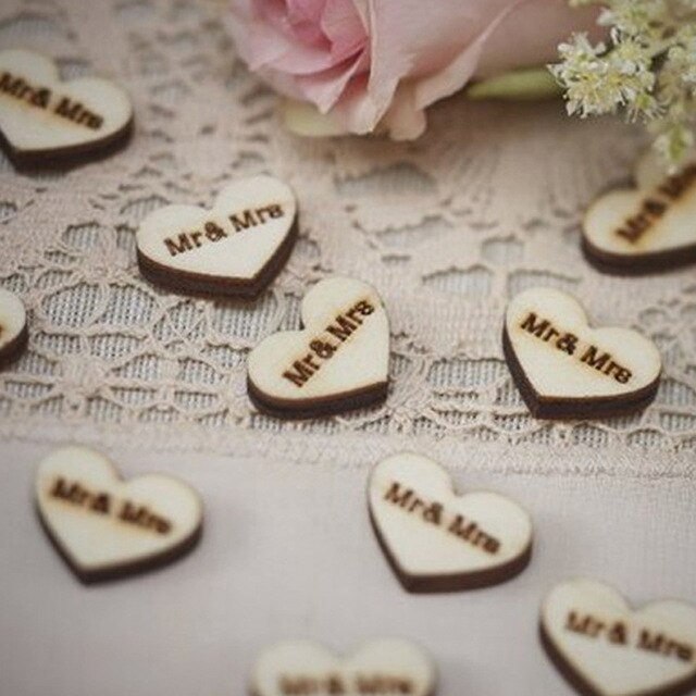 50 drewnianych serc w kształcie konfetti, idealne do dekoracji stołu weselnego - DIY ozdoby ślubne - Wianko - 3