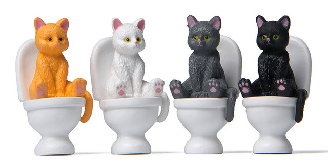 Figurka akcji Cute Animal Cat na Closestool - zestaw 4 sztuk, PVC, miniaturowe rzemiosło, dekoracja krajobrazu ogrodu, domowa zabawka - Wianko - 4