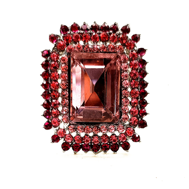 Broszka Vintage z różowymi kryształami i dużym prostokątnym kamieniem - Wianko - 1