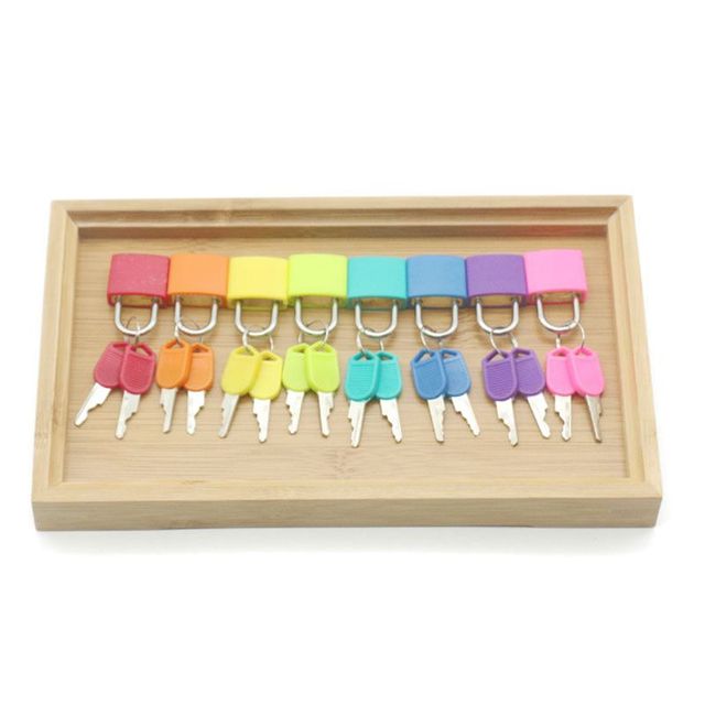 Zestaw Montessori Kolorowe zamki dla dzieci - nauka kluczy i zabawka sensoryczna - Wianko - 3