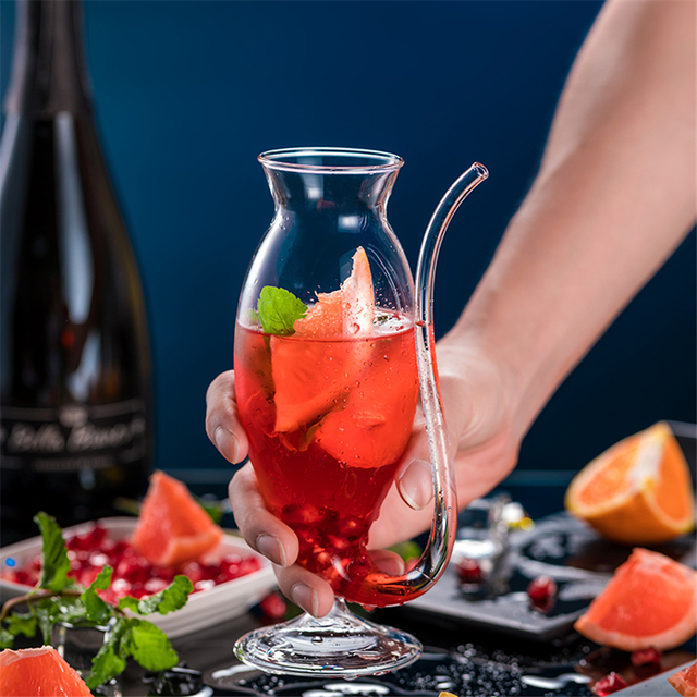 Kolorowy kieliszek do szampana z lampką w kształcie wampira i słomkiem - idealny do drinków i soków owocowych - Wianko - 8