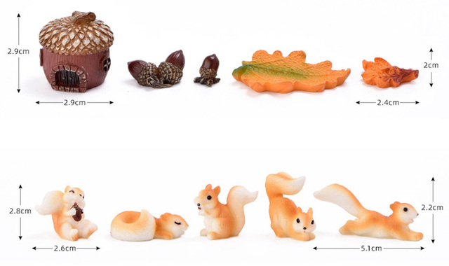 Figurka wiewiórki ze szyszką, liśćmi i innymi zwierzakami - zestaw dekoracji na tort, idealny prezent dla dzieci - Wianko - 2