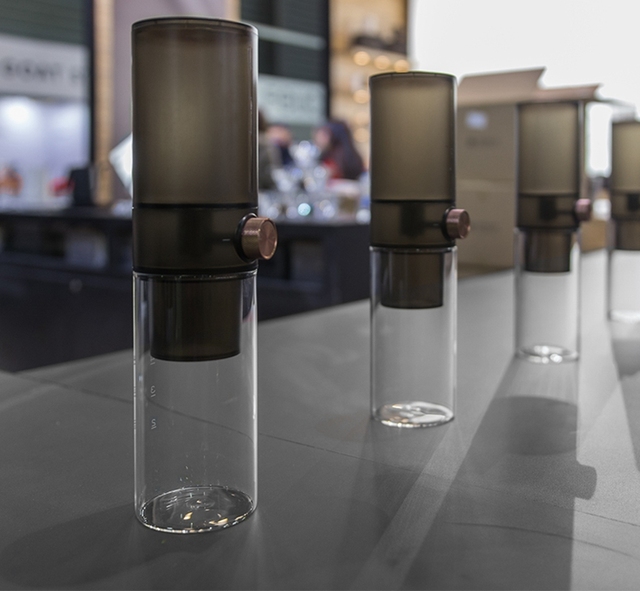 Ekspres do kawy na lód TIMEMORE 400ml - szklany dzbanek na kawę do użytku domowego, biurowego i podróżnego - minimalistyczny i przenośny - Wianko - 11