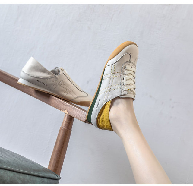 Nowe damskie buty na wiosnę/jesień 2020 z miękką gumową podeszwą i wygodnym płytkim kształtem - białe, skórzane - Wianko - 10
