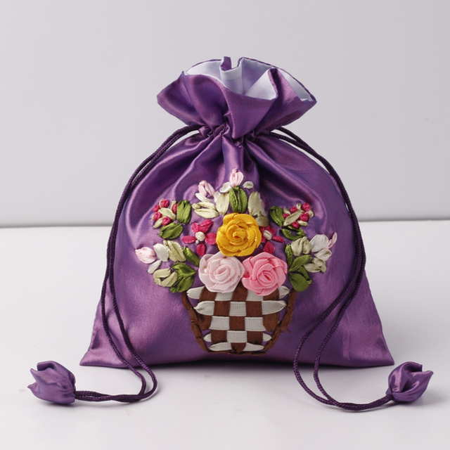 Jedwabna torba prezentowa haftowana 14x17cm - etui na biżuterię z nadrukowanymi kwiatami - sakiewka ślubna i saszetka czekoladowa - wielokrotnego użytku - Wianko - 10
