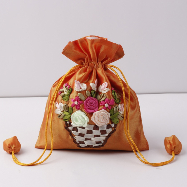 Jedwabna torba prezentowa haftowana 14x17cm - etui na biżuterię z nadrukowanymi kwiatami - sakiewka ślubna i saszetka czekoladowa - wielokrotnego użytku - Wianko - 12