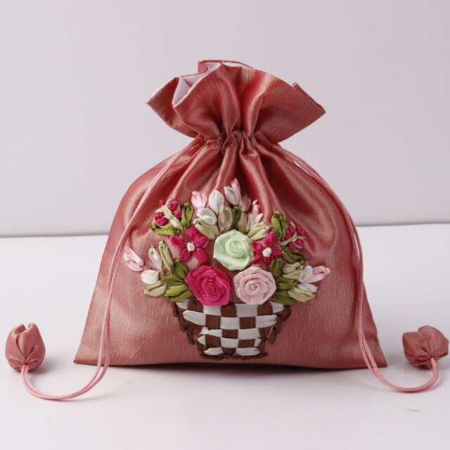 Jedwabna torba prezentowa haftowana 14x17cm - etui na biżuterię z nadrukowanymi kwiatami - sakiewka ślubna i saszetka czekoladowa - wielokrotnego użytku - Wianko - 15