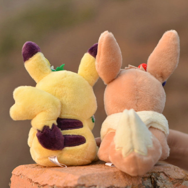 Pluszowa zabawka Pikachu i Eevee - Pokemon wieniec Corolla Elf Anime obrazek - Wianko - 6