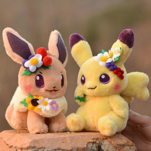 Pluszowa zabawka Pikachu i Eevee - Pokemon wieniec Corolla Elf Anime obrazek - Wianko - 1