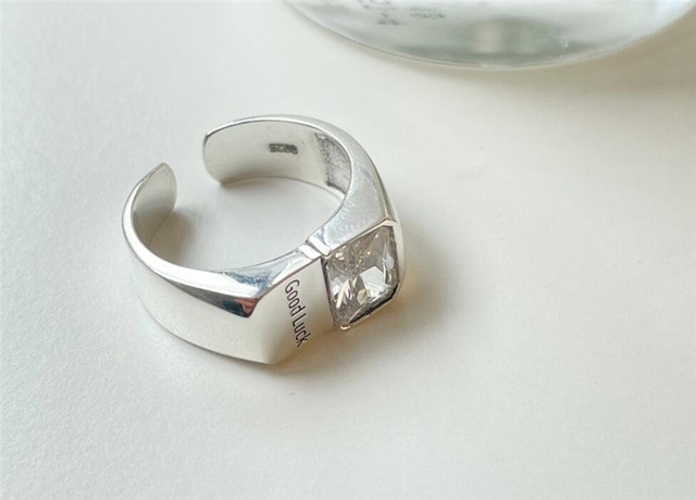 Elegancki pierścionek kobiecy z błyszczącymi kryształami, srebro próby 925, regulowany rozmiar - Wianko - 26