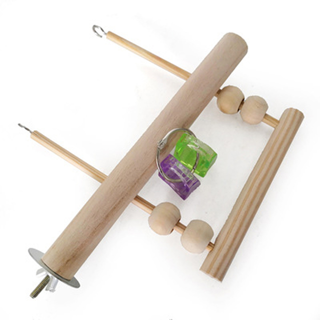 Stojak huśtawka drewniany dla papug z pierścieniem huśtawki, klatką, linią wspinaczkową i materiałami do żucia - Wianko - 5