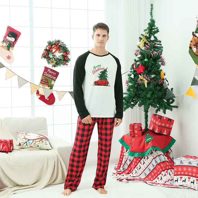 Rodzinne pasujące piżamy na Boże Narodzenie 2021 dla tatusia, mamy i dziecka - zestaw ubrań homewear dla rodziny - Wianko - 15