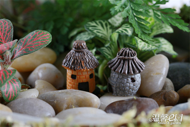 Miniaturka stary dom Hut Model - 2 sztuki, figurka rzemiosło rosyjskiego ornamentu do dekoracji ogrodu DIY - Wianko - 3