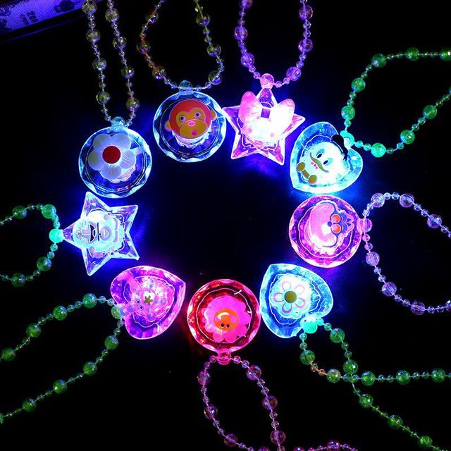 Nowość - świecący naszyjnik LED dla dzieci, prezent urodzinowy, piękny i migający - Wianko - 4