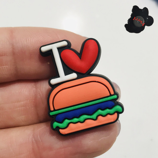 Pomysłowa naklejka magnetyczna na lodówkę - 1 szt. PVC z kreatywnym, cartoonowym motywem żywności – hamburgerem i ciastkiem, wykonana w formie przekładanego lodówka z magnesami, idealna dekoracja wnętrza - Wianko - 8