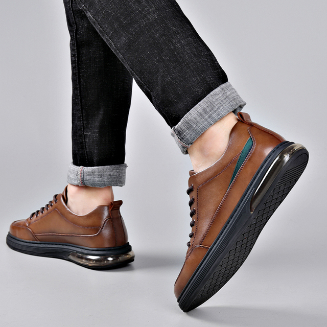 Mokasyny Yomior męskie wiosna/jesień - skórzane buty brytyjskiej mody, oddychające, wykonane z prawdziwej skóry, w luksusowym projekcie na platformie - Wianko - 9