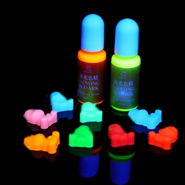 Kolorowe pigmenty świetlne do ręcznej dekoracji z epoksydowej żywicy przezroczystej z formami silikonowymi - Wianko - 8