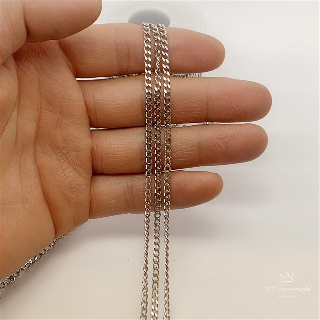 Link łańcucha metalowego ze stali nierdzewnej, srebrny, o szerokości 2.8 mm i grubości 1.3 mm, dostępny w długościach 5/10/20 m - idealny do tworzenia bransoletek, obojczyków i naszyjników - Wianko - 2