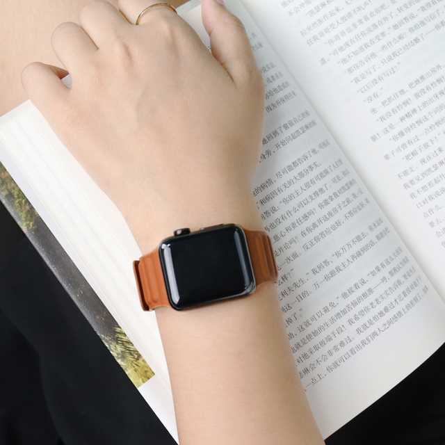 Skórzana bransoletka z linkami do zegarka Apple Watch, seria 7/6/SE, rozmiary 44/40/38/45/42 mm, pętla magnetyczna, model iWatch 5/4/3 - Wianko - 11