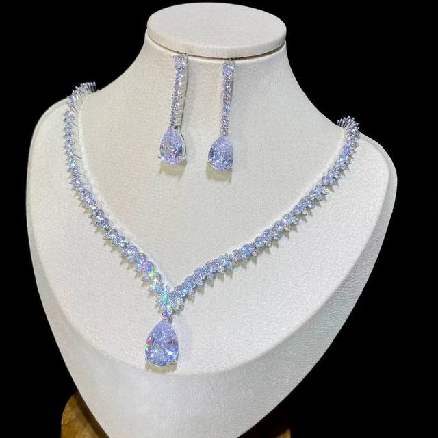 Klasyczny kryształowy naszyjnik ze wisiorkiem w kształcie kropli wody ASNORA dla kobiet - zestaw dla nowożeńców, biżuteria ślubna - Wianko - 2