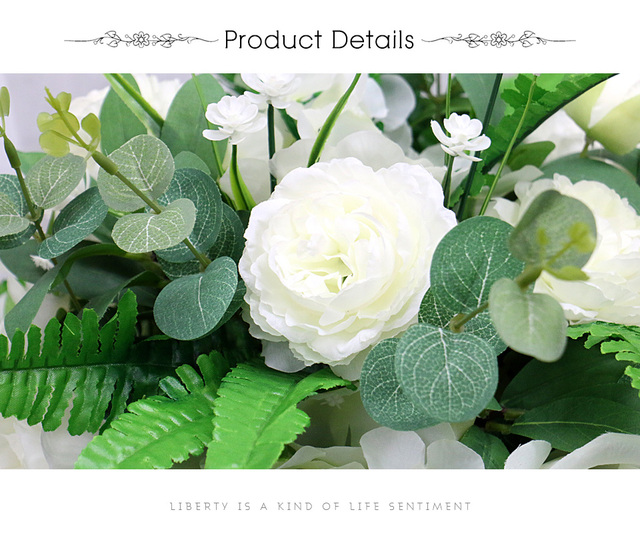 Biała zieleń: kompozycja kwiatowa z kulką, idealna na środek stołu, ślubny łuk, wydarzenia - Wianko - 4